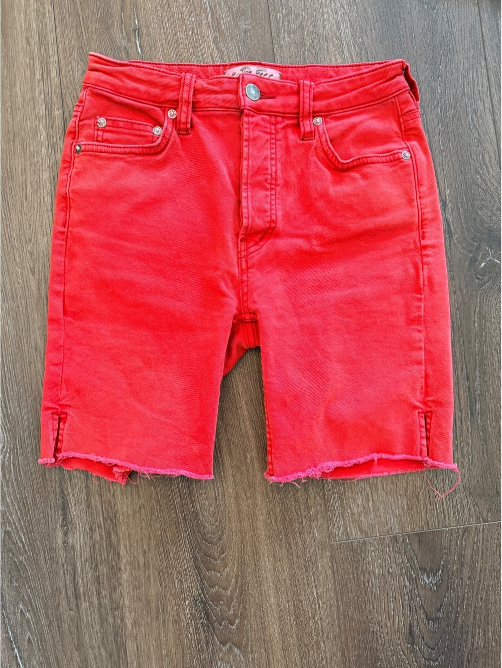 We The Free Red Denim Bermuda Shorts; Jorts; Size 25; Distressed Raw Hem